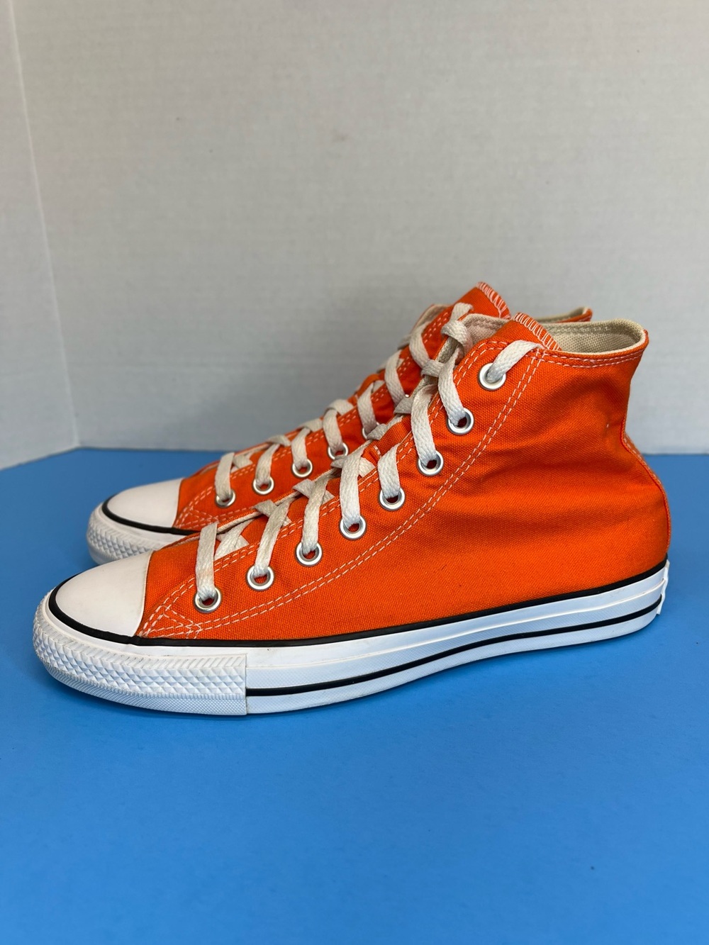 Converse Chuck Taylor All Star CTAS Hi Womens Sz 9 A00784F Seasonal Orange Super